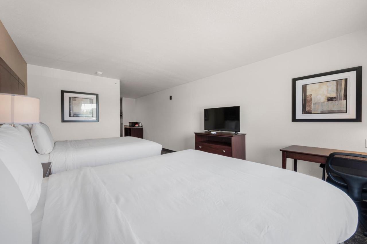 Cobblestone Hotel & Suites - Urbana Экстерьер фото